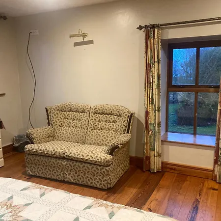 Grove House Country *