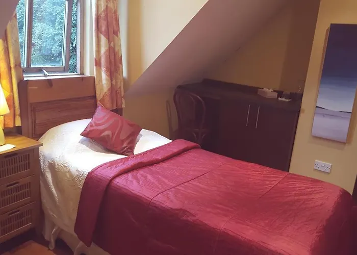 Grove House Country *