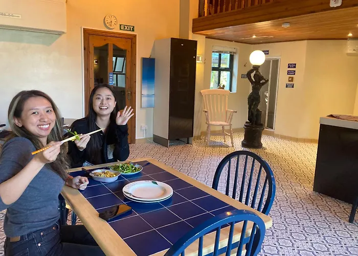 Grove House Country Pensión