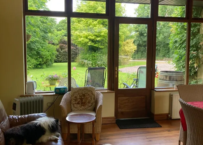 Grove House Country * Shanballymore